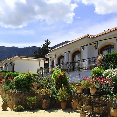 Hideway Club Hotel Kyrenia (Northern Cyprus)