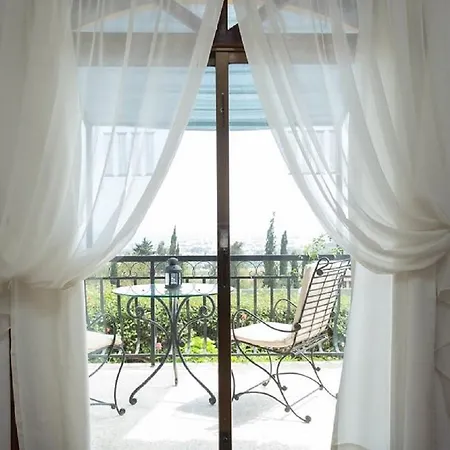 Hideway Club Hotel 4*