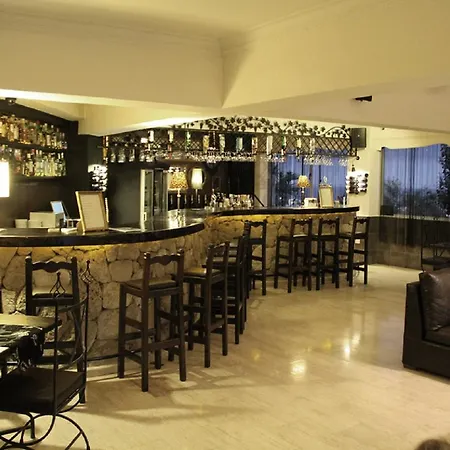 Hideway Club Hotel