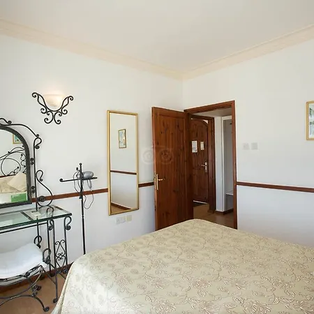 Hideway Club Szálloda 4*