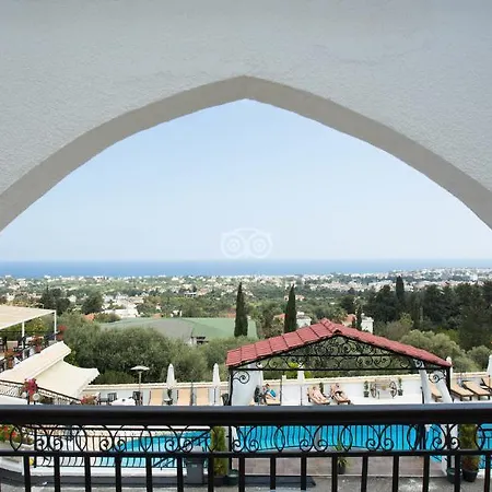 Hideway Club Hotel