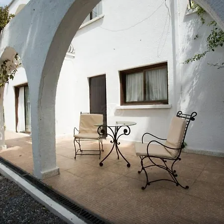 Hideway Club Hotel Kyrenia (Northern Cyprus)
